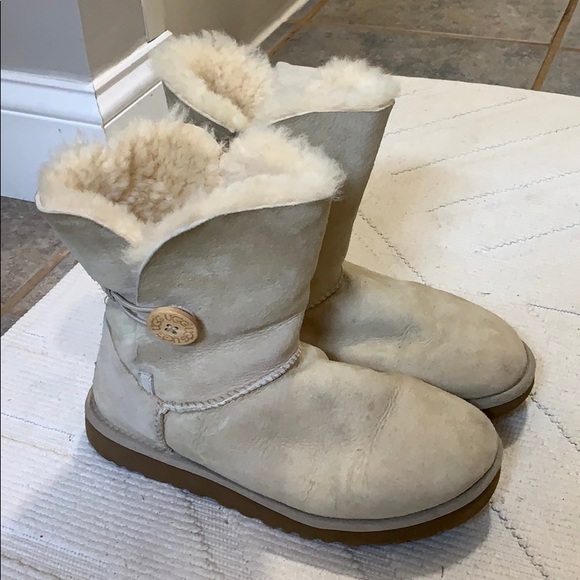 UGG Shoes - Ugg Classic Bailey Button Boots